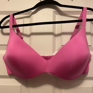 Skims 40D pink Wireless Form Push Up Plunge Bra